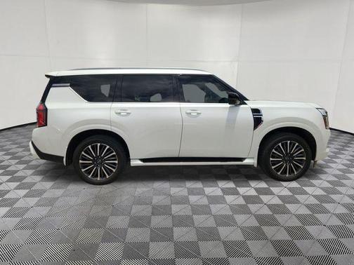 Everest White Pearl Tricoat 2026 Nissan Armada Platinum Reserve