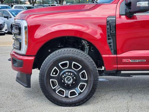 2025 Ford F-250 Platinum