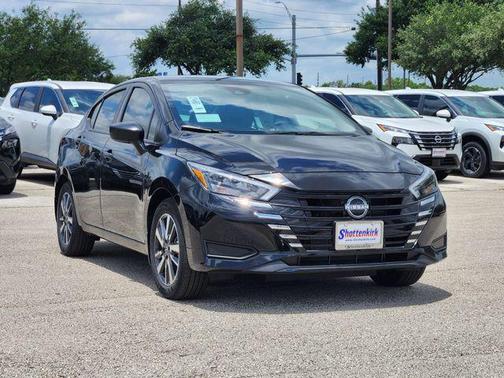 2025 Nissan Versa 1.6 S
