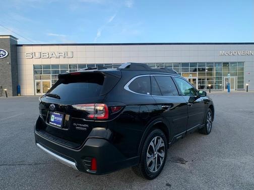 2020 Subaru Outback Touring