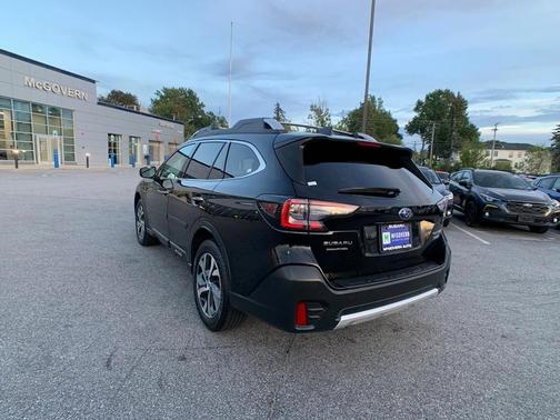 2020 Subaru Outback Touring