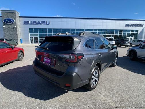 2023 Subaru Outback Premium