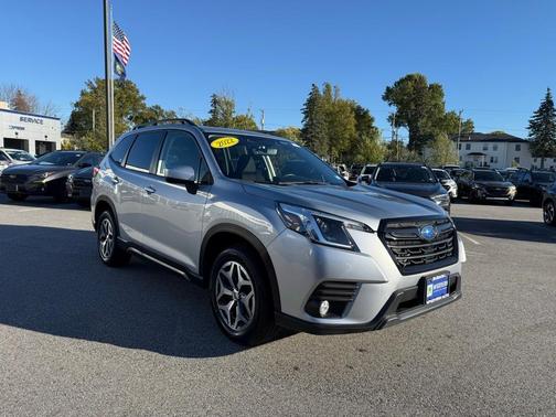 2022 Subaru Forester Premium