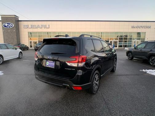2020 Subaru Forester Premium
