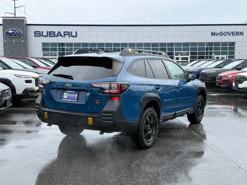 Ice Silver Metallic 2023 Subaru Outback Wilderness