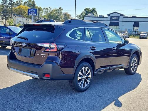 2025 Subaru Outback Limited XT