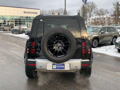 2025 Land Rover Defender P300