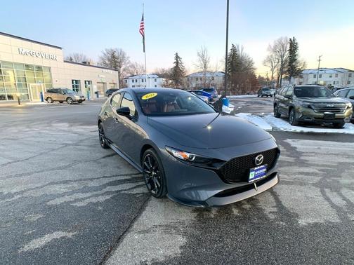 2022 Mazda Mazda3 Carbon Edition