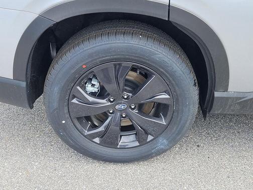 Ice Silver Metallic 2026 Subaru Ascent Premium