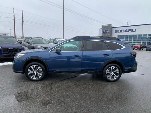 Abyss Blue Pearl 2022 Subaru Outback Limited