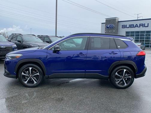 2025 Toyota Corolla Cross Hybrid XSE