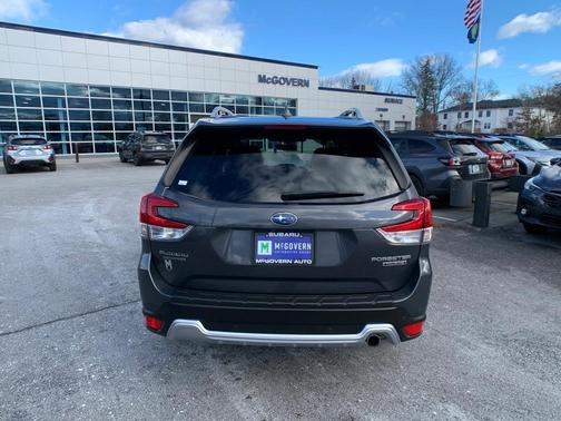 2023 Subaru Forester Touring