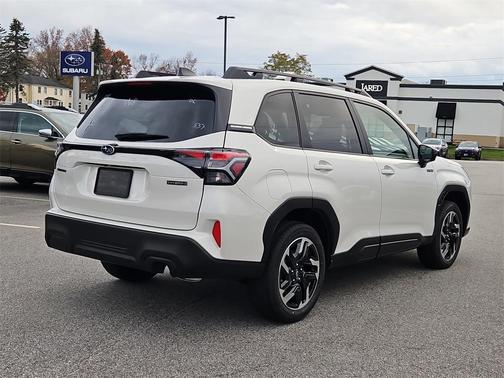 2025 Subaru Forester Hybrid Premium