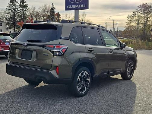2025 Subaru Forester Hybrid Premium