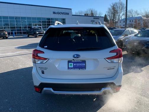 2023 Subaru Forester Touring