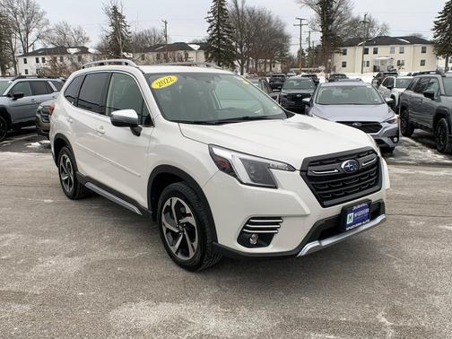 2022 Subaru Forester Touring