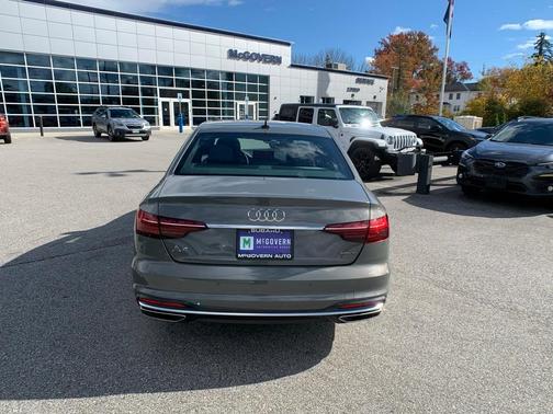 2023 Audi A4 45 S line Premium Plus