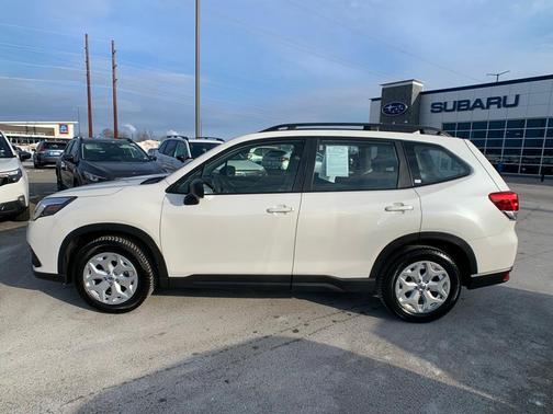 2023 Subaru Forester 