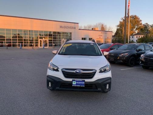 2022 Subaru Outback Premium