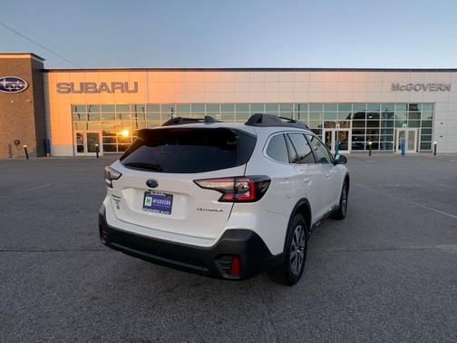 2022 Subaru Outback Premium
