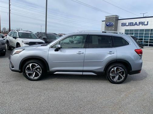 Ice Silver Metallic 2024 Subaru Forester Touring