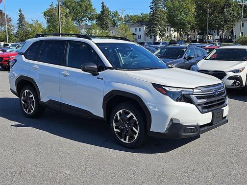 2025 Subaru Forester Hybrid Premium