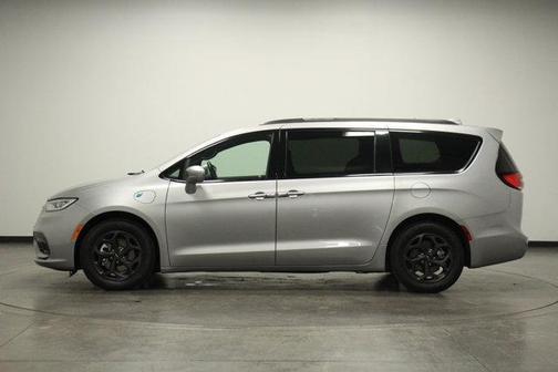 2021 Chrysler Pacifica Hybrid Touring