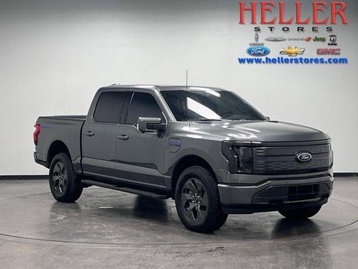 2023 Ford F-150 Lightning LARIAT