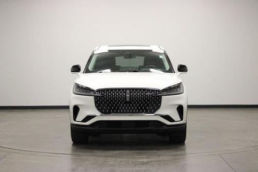 White Metallic 2025 Lincoln Aviator Premiere