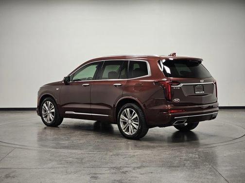 2023 Cadillac XT6 Premium Luxury FWD