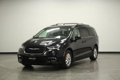 2022 Chrysler Pacifica Touring-L