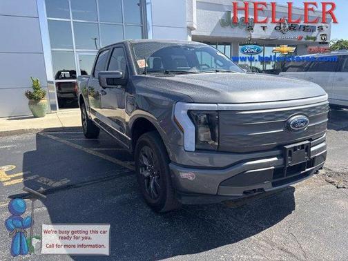 2023 Ford F-150 Lightning LARIAT
