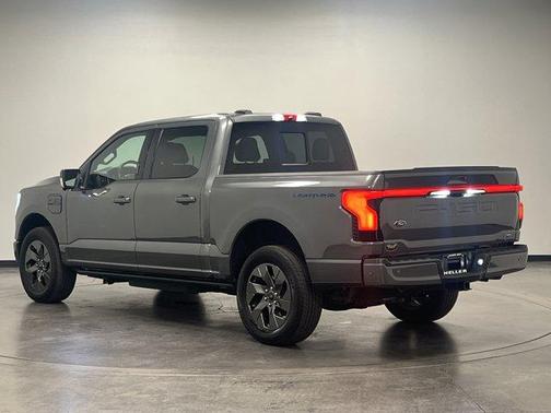 2023 Ford F-150 Lightning LARIAT