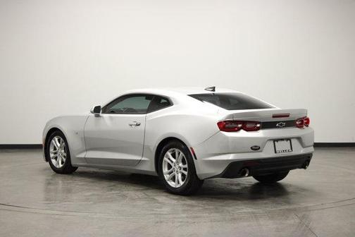Silver Ice Metallic 2019 Chevrolet Camaro 1LS