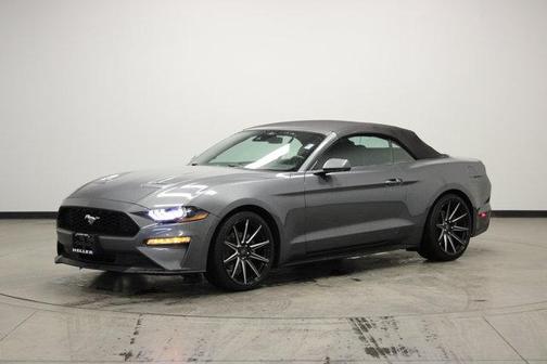 2022 Ford Mustang EcoBoost