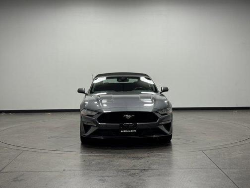 2022 Ford Mustang EcoBoost