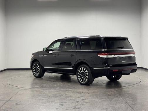 2024 Lincoln Navigator L Black Label