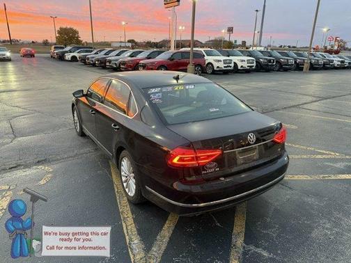 2016 Volkswagen Passat 1.8T SE