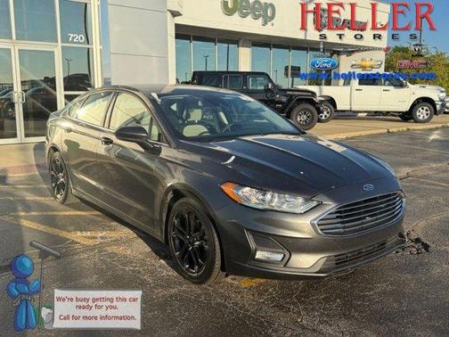 2020 Ford Fusion SE