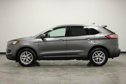 Gray Metallic 2024 Ford Edge SEL