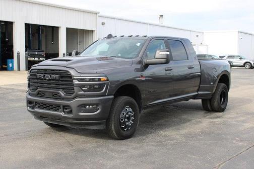 Granite Crystal Clearcoat Metallic 2025 RAM 3500 Laramie