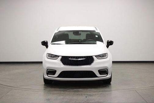 Bright White Clearcoat 2025 Chrysler Pacifica Select
