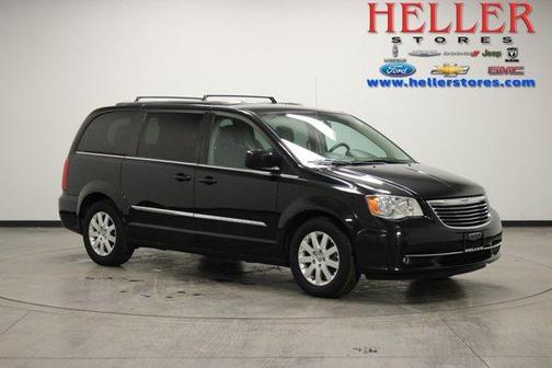 2014 Chrysler Town & Country Touring