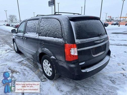 2014 Chrysler Town & Country Touring