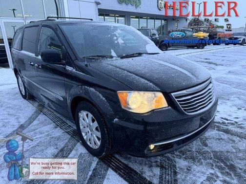 2014 Chrysler Town & Country Touring