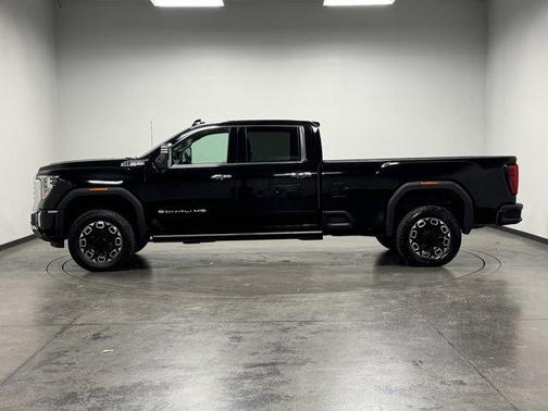 2024 GMC Sierra 3500 Denali
