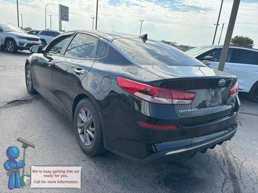 2020 Kia Optima LX