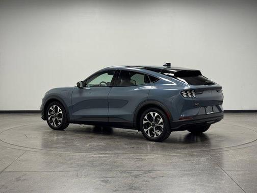 2024 Ford Mustang Mach-E Select