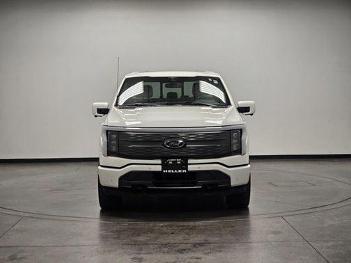 2023 Ford F-150 Lightning LARIAT