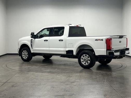 2023 Ford F-250 XLT